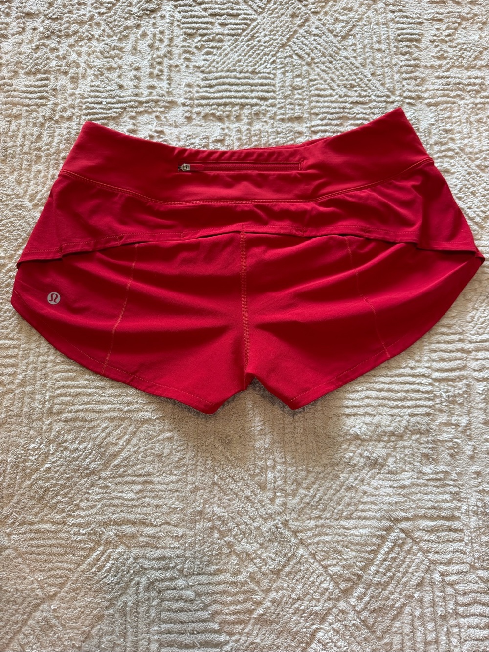 Lululemon Red Running Shorts Size 6 Built In Liner Zipper Pocket Athletic
